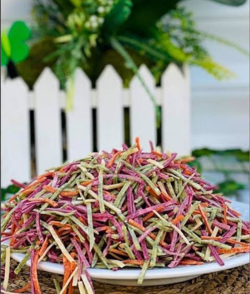 SEBZELİ EV ERİŞTEŞİ 500GR